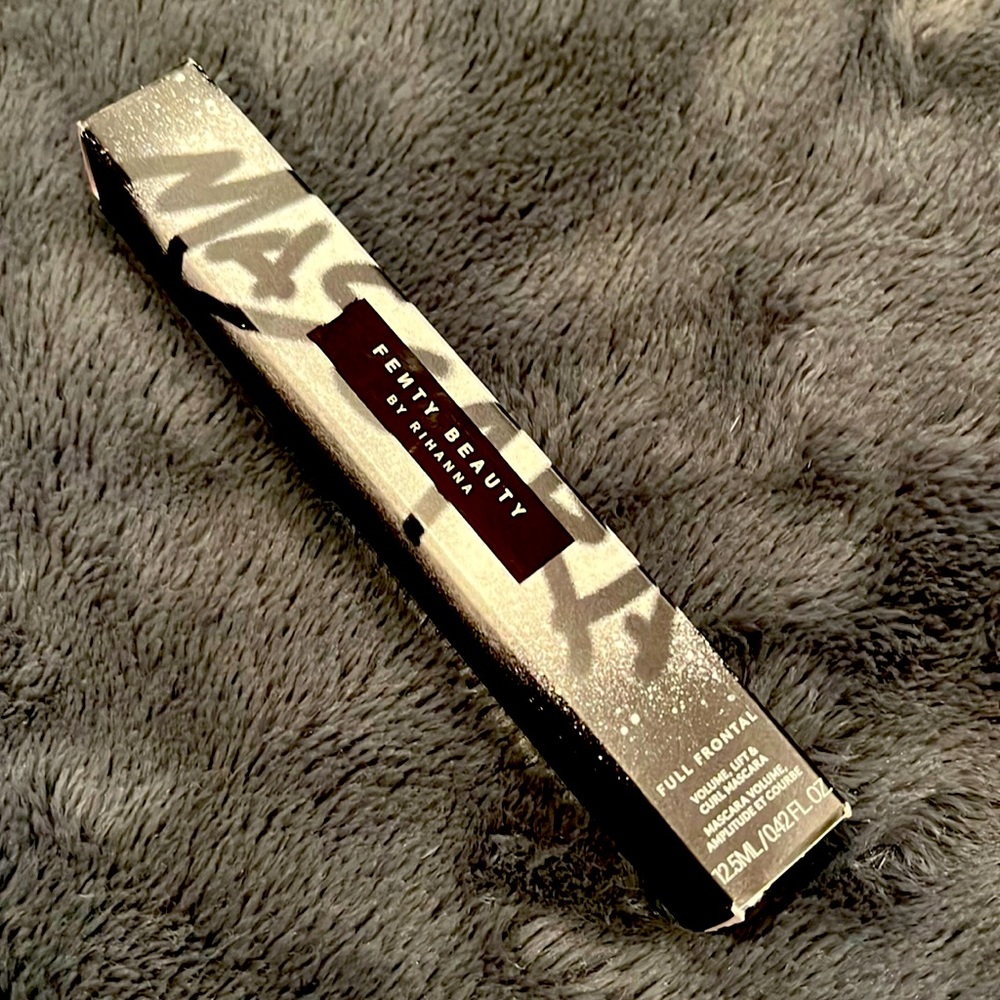 Fenty Beauty by Rhianna Full Frontal Mascara in Cuz I’m Black